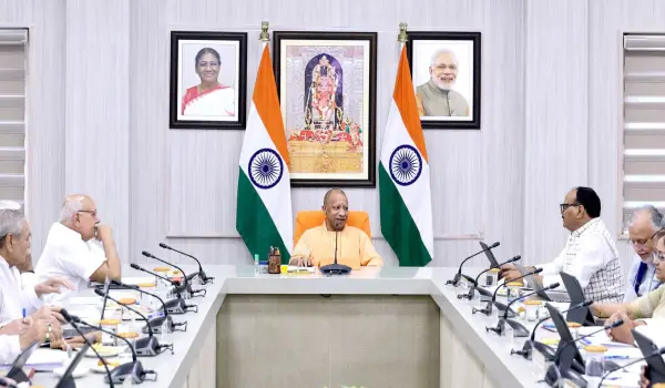 यूपी कैबिनेट का फैसला: 5 जिलों में नई जेलें बनेंगी, 3031 बंदियों की बढ़ेगी क्षमता