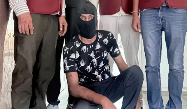 अस्पताल से भागकर वेयरहाउस में करने लगा नौकरी, लेकिन पुलिस ने ऐसे दबोचा