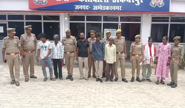 शादी का सपना दिखाकर राजस्थान-हरियाणा भेजी जाती थीं युवतियां, अंबेडकरनगर पुलिस ने ऐसे खोली मानव तस्करी गिरोह की परतें